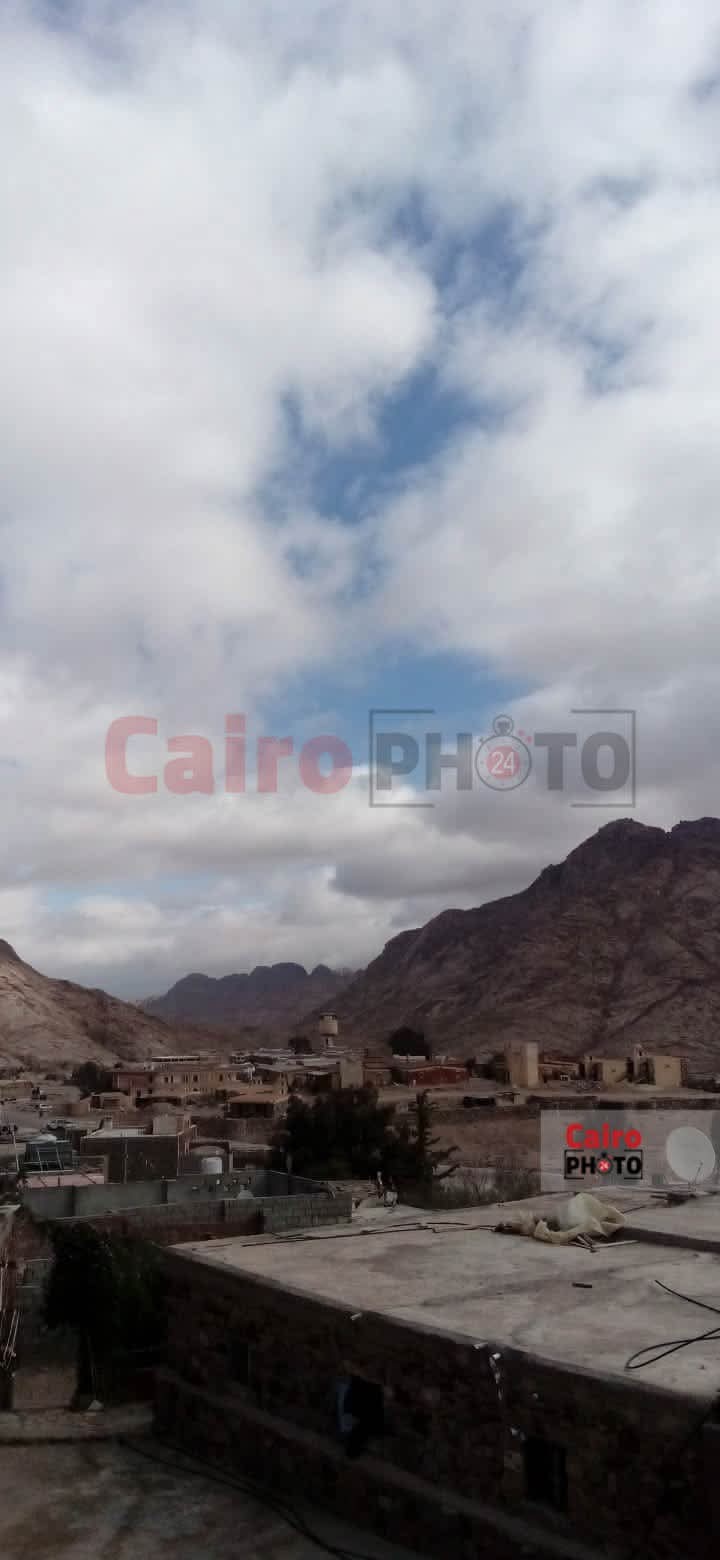 سحب وغيوم وانخفاض في درجات الحرارة بسانت كاترين