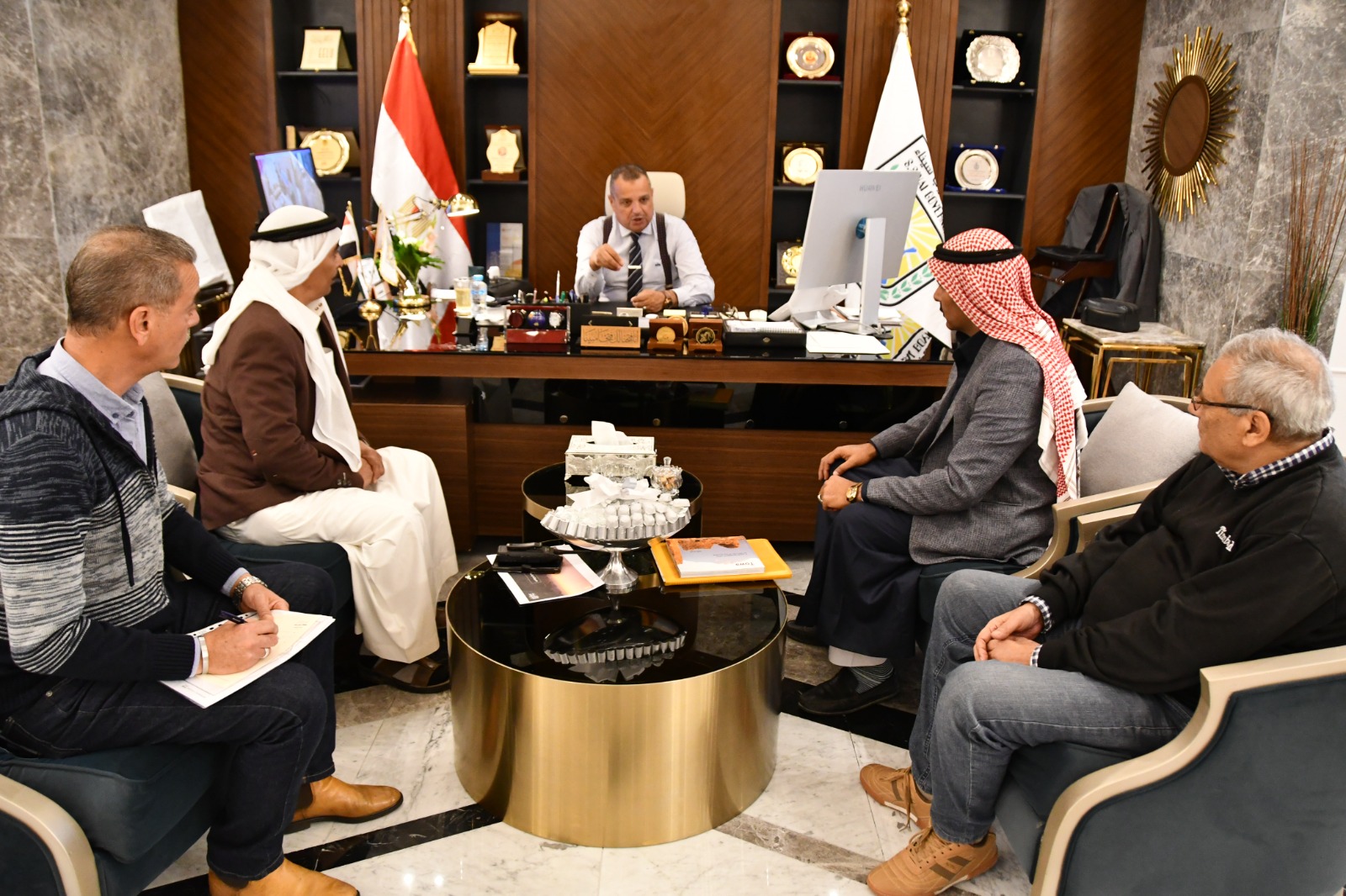 جانب من اجتماع محافظ جنوب سيناء