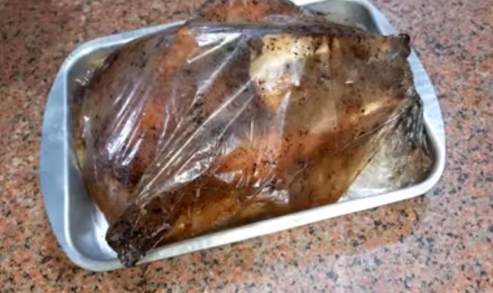 طريقة عمل الديك الرومي في الكيس الحراري