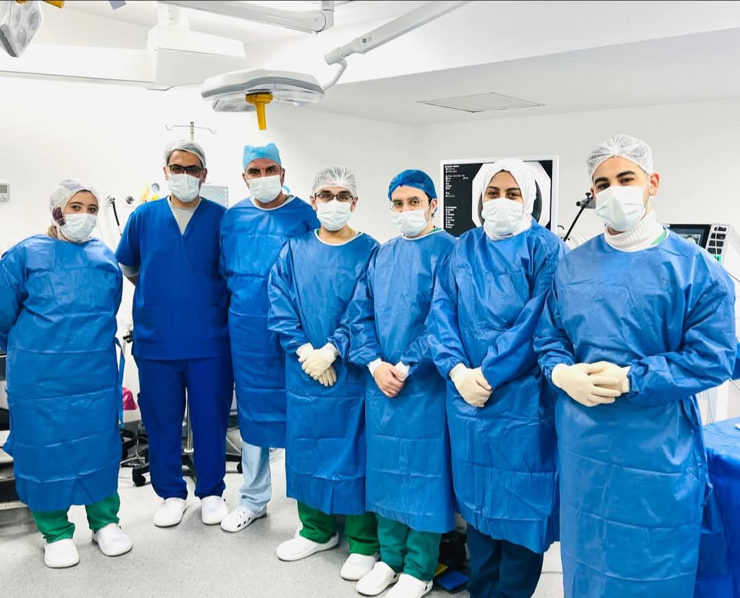 الفريق الطبي بهيئة الرعاية الصحية 
