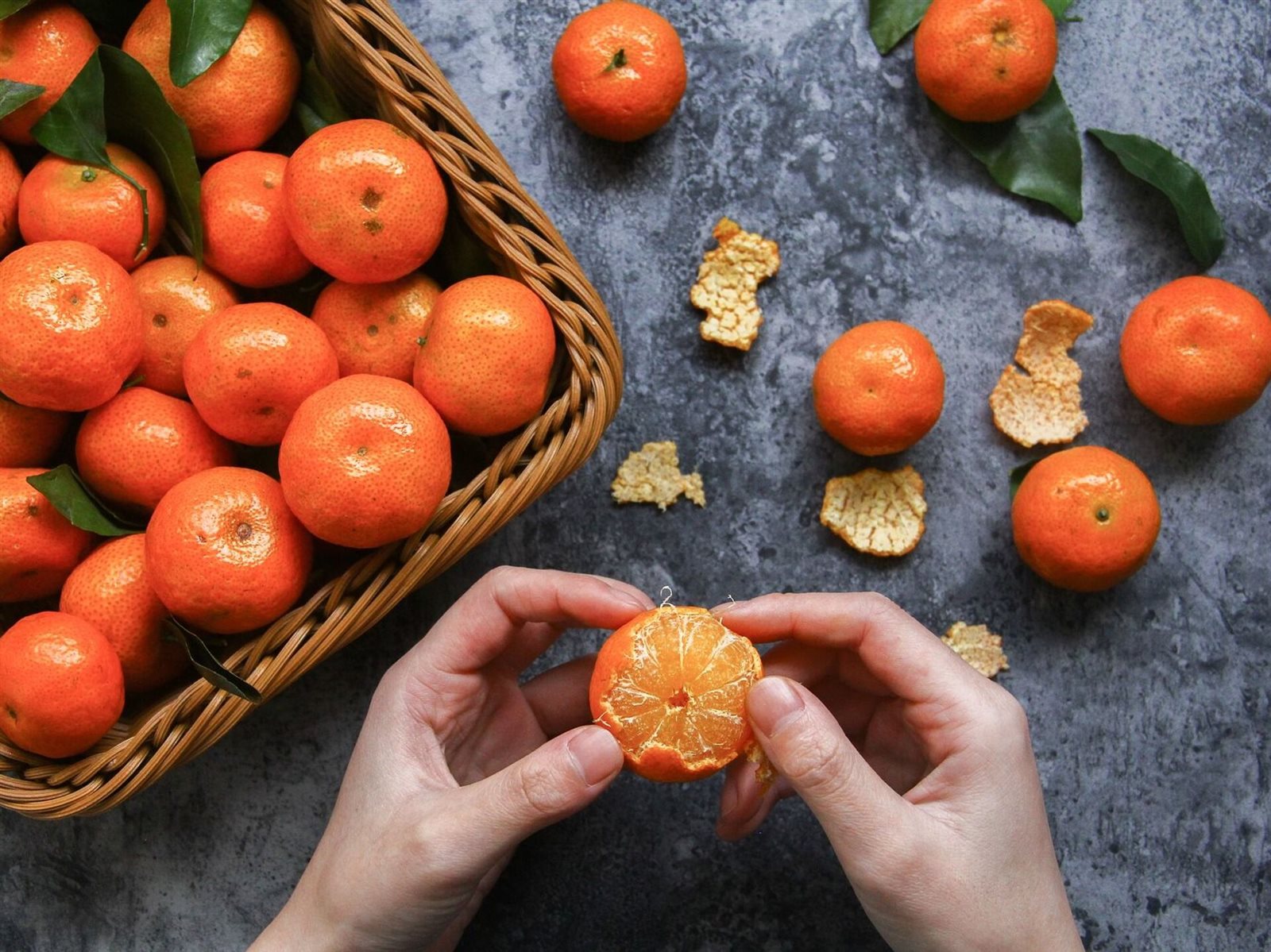 فوائد اليوسفي للبشرة