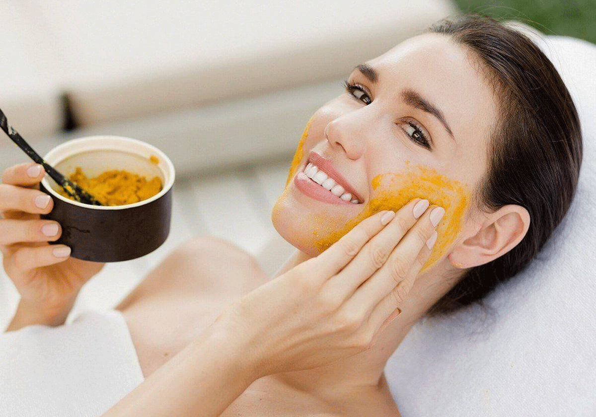 ماسك الكركم والنشا