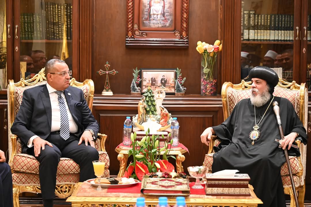 جانب من زيارة المحافظ