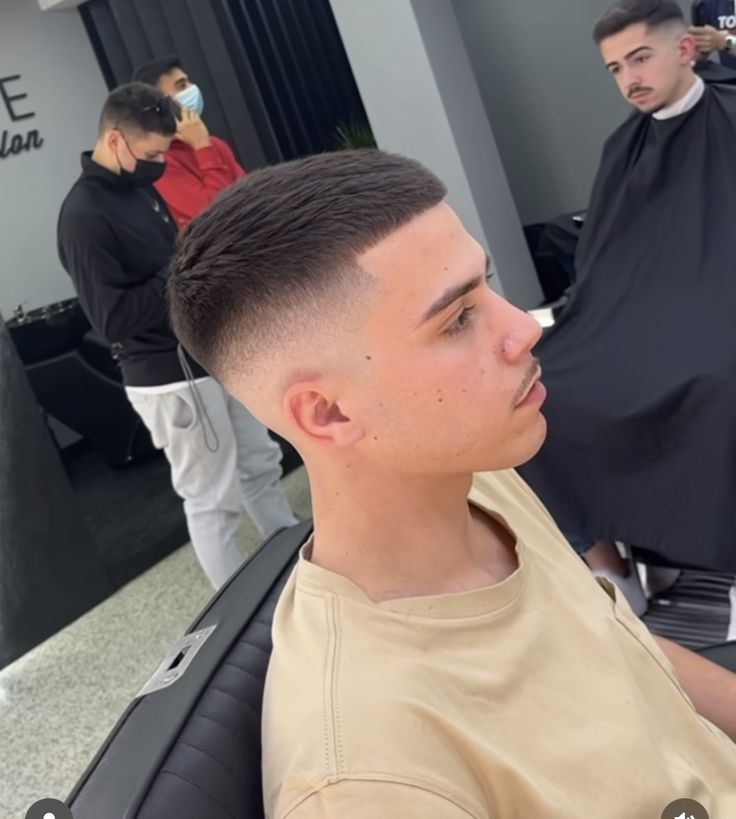 اجمل قصات الشعر للشباب