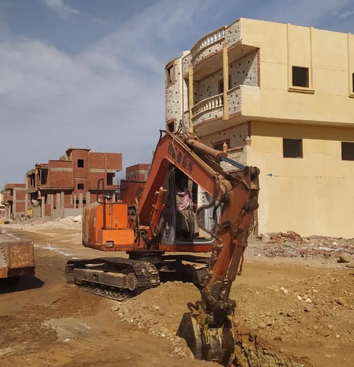 توصيل المياه والصرف الصحي لإسكان الشباب بمنطقة الجبيل في طور سيناء