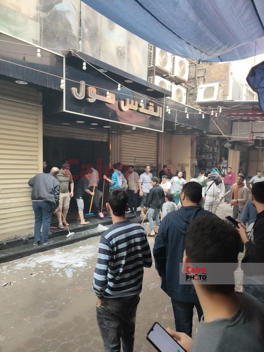 السيطرة على حريق داخل مول تجاري بالعتبة