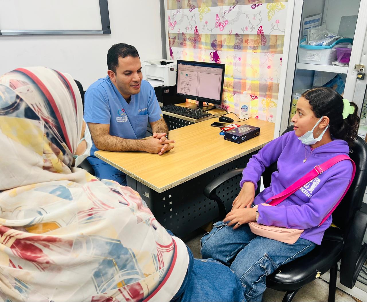 الطاقم الطبي بهيئة الرعاية الصحية