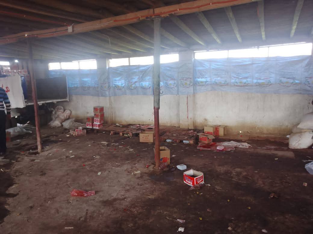 مصنع عصائر متستر داخل إحدى مزارع الدواجن