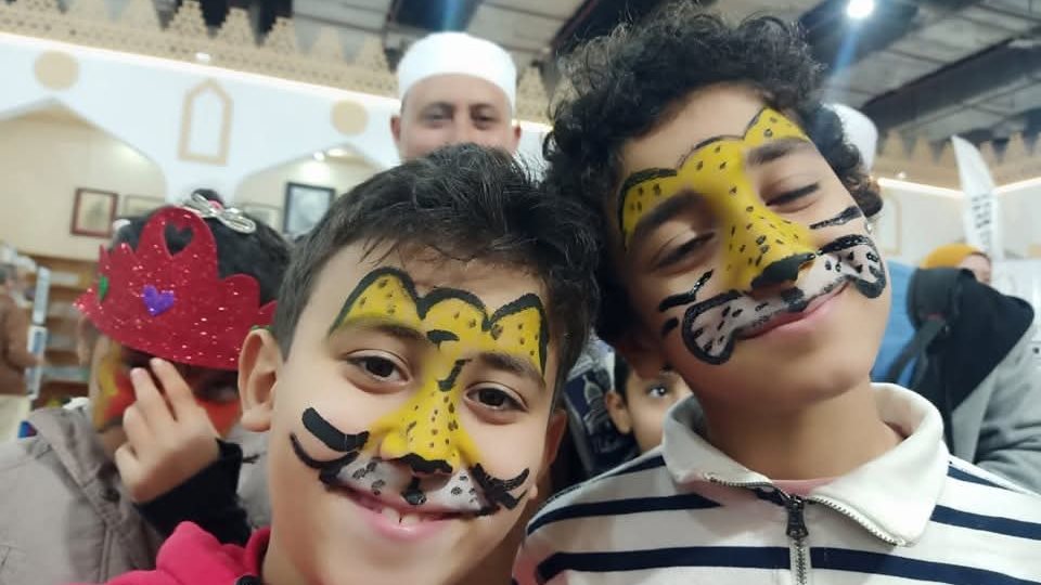 معرض القاهرة الدولي - قص