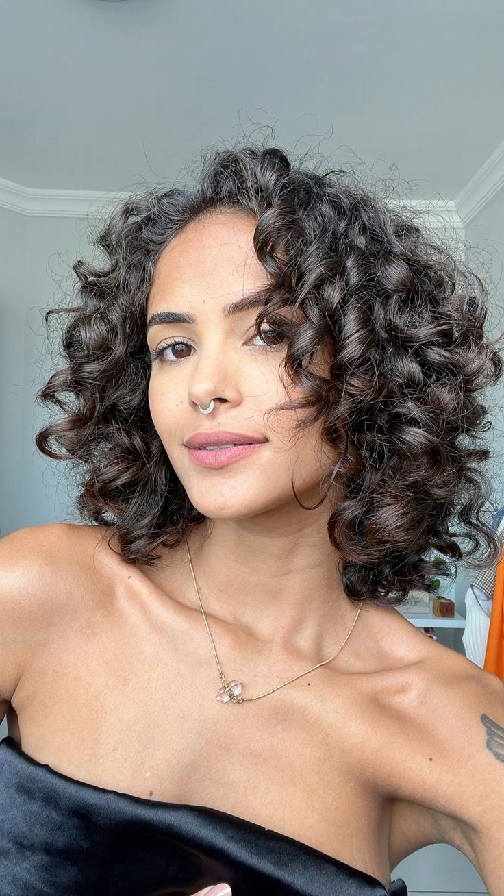 قصة كيرلي ديسكونيكتد Curly Disconnected