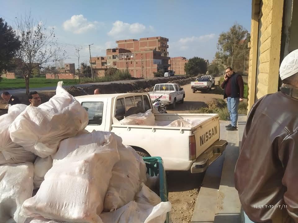 الطب البيطري بالمنوفية يضبط 1.5 طن دواجن فاسدة