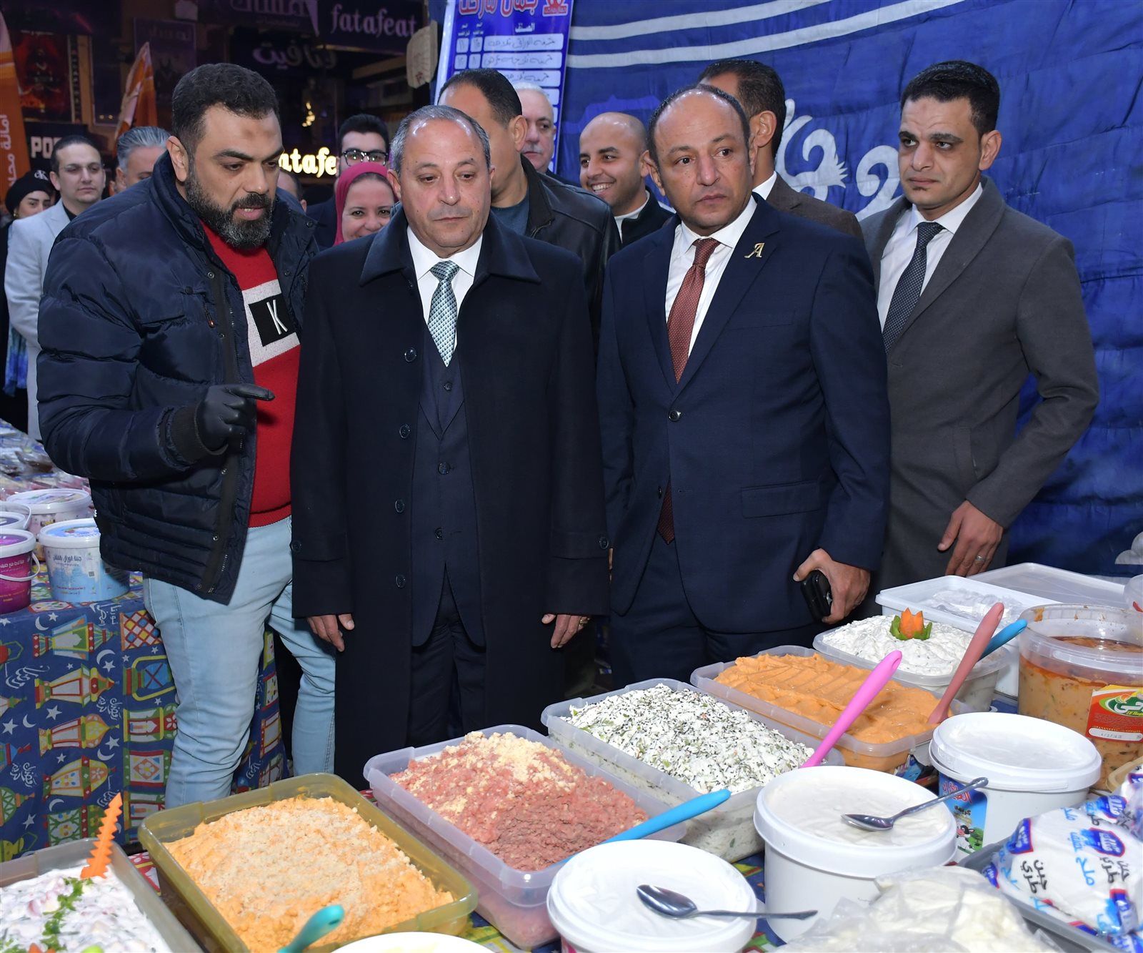 محافظ بورسعيد يفتتح معرض رمضان الخير