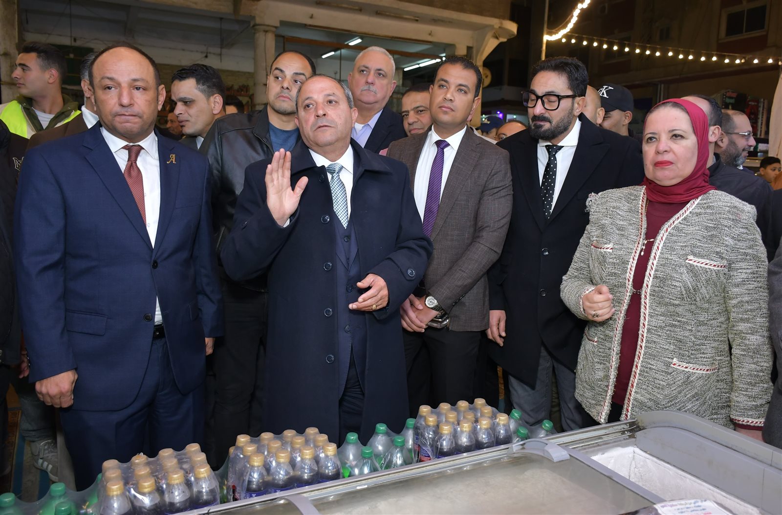 محافظ بورسعيد يفتتح معرض رمضان الخير