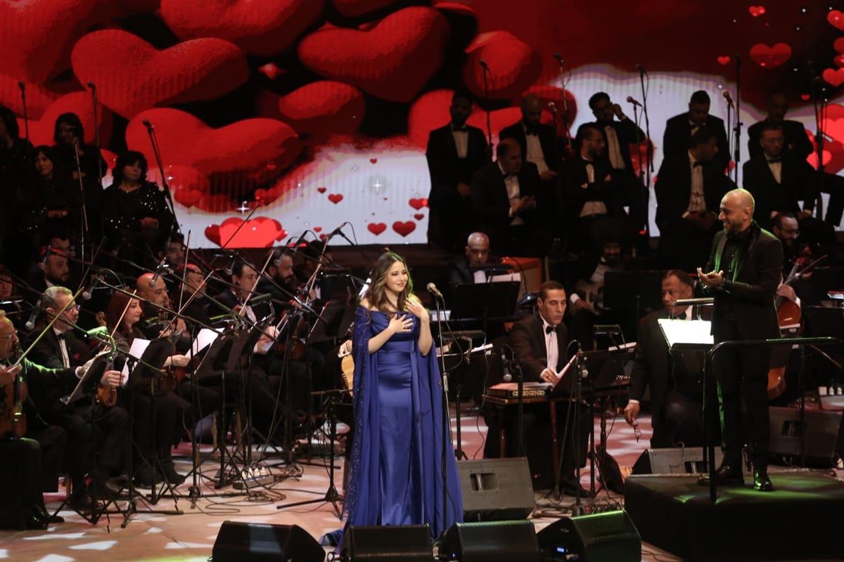  أجواء رومانسية في الأوبرا بمناسبة عيد الحب 