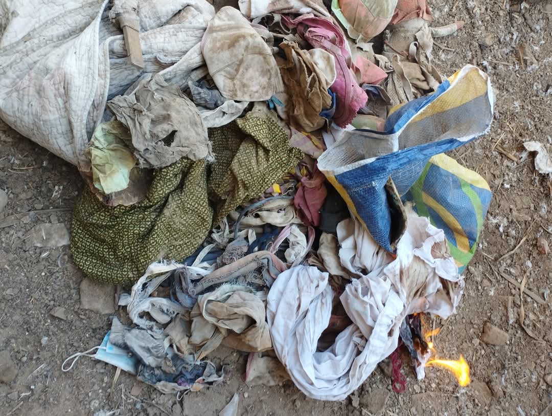 حملة تنظيف مقابر بالمنوفية تكشف أعمال سحر وملابس داخلية