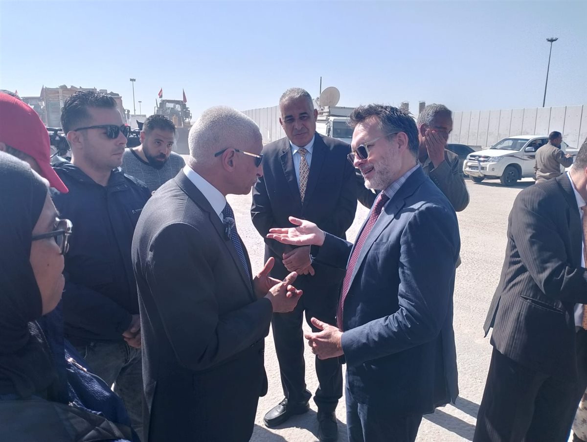 السفير الكندي ومحافظ شمال سيناء