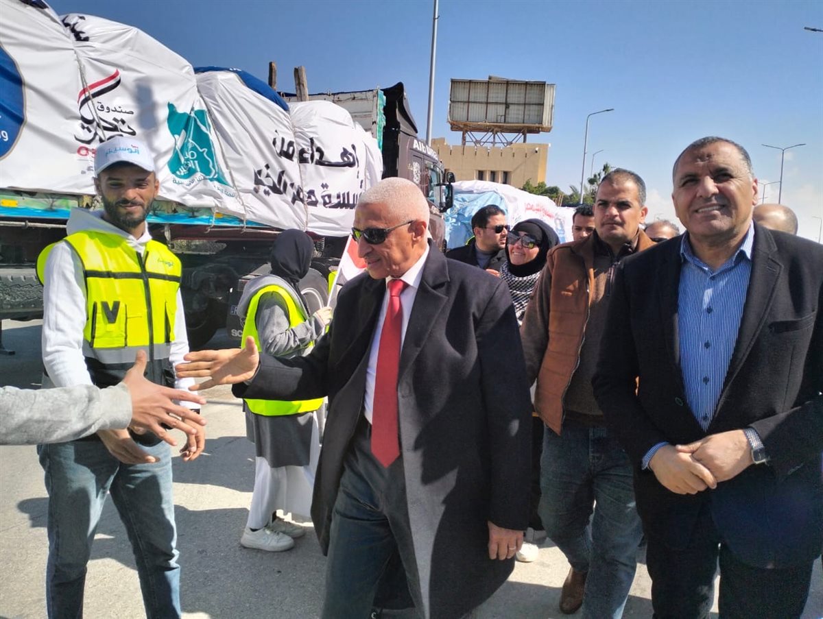 شاحنات مساعدات تحيا مصر