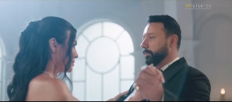 مسلسل في لحظة