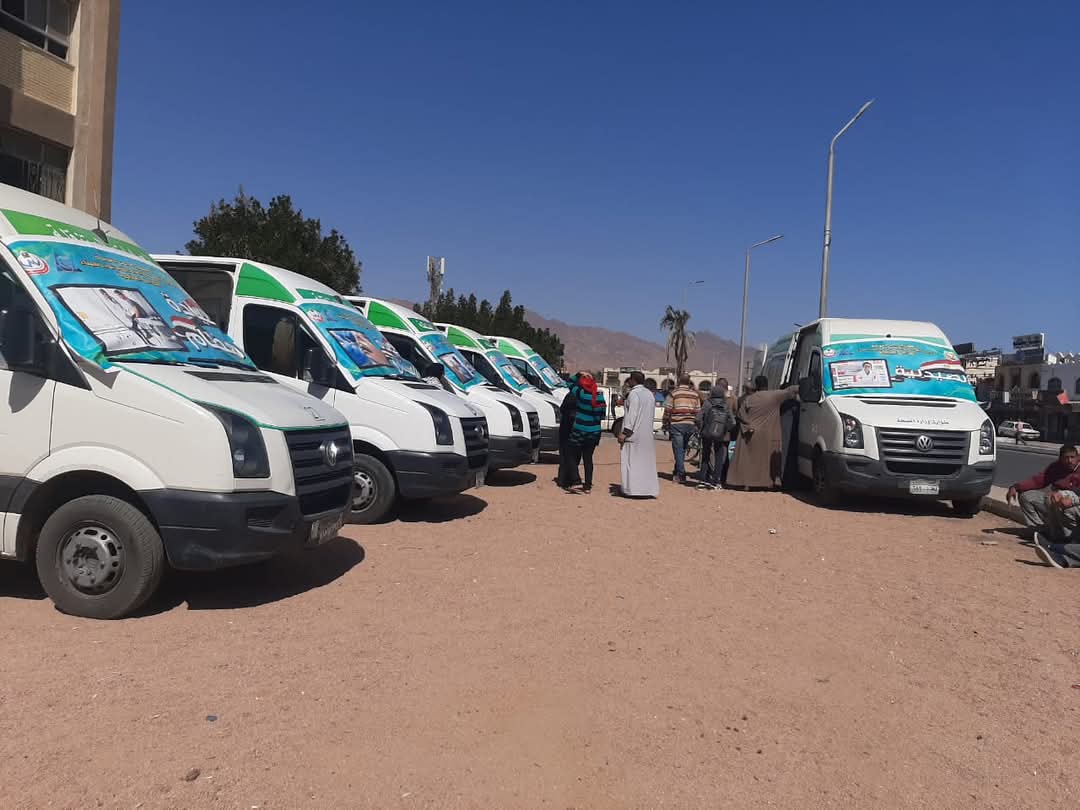 جانب من القوافل الطبية