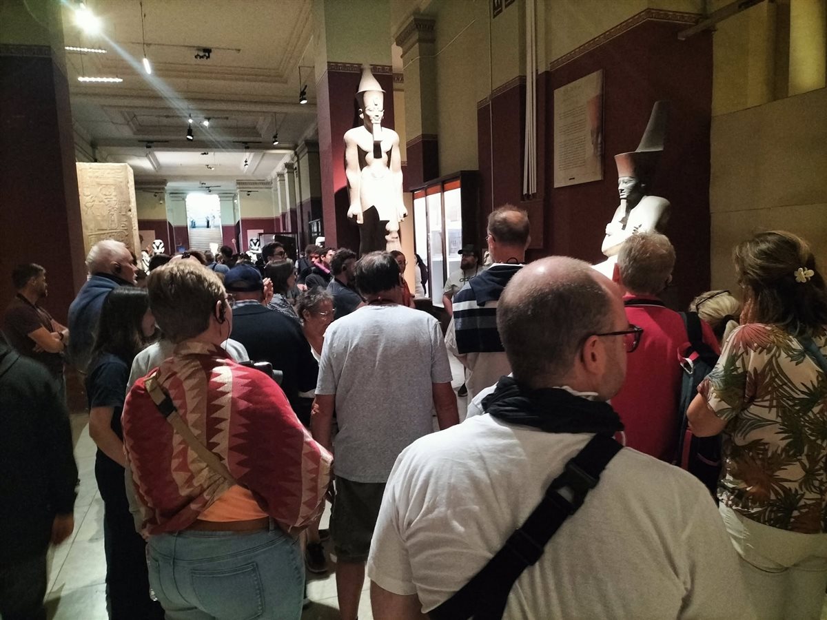 توافد الكثير من الزائرين على المتحف المصري بالتحرير