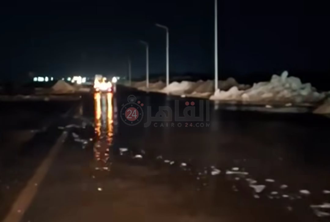 كسر فى خط مياه عمومى بالدائري الأوسط بالغردقة 