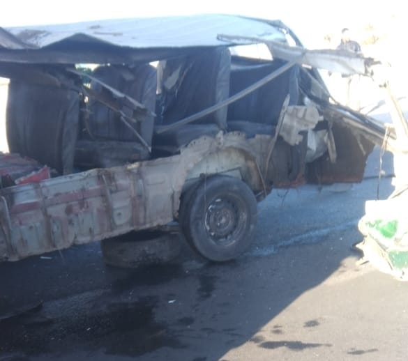 تصادم ميكروباص مع سيارة نقل شمال الغردقة 