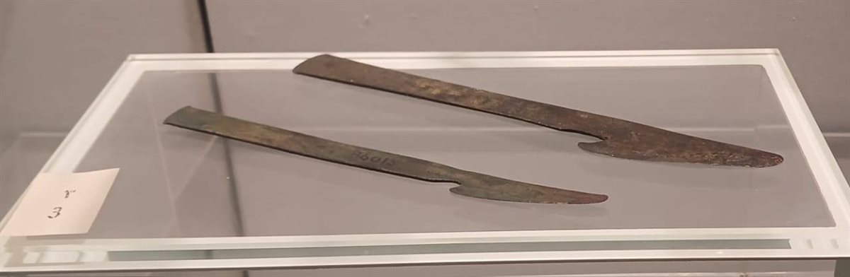 الأدوات المستخدمة فى عملية التحنيط