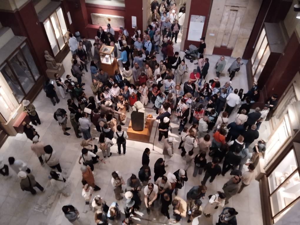 توافد الكثير من الزائرين على المتحف المصري بالتحرير