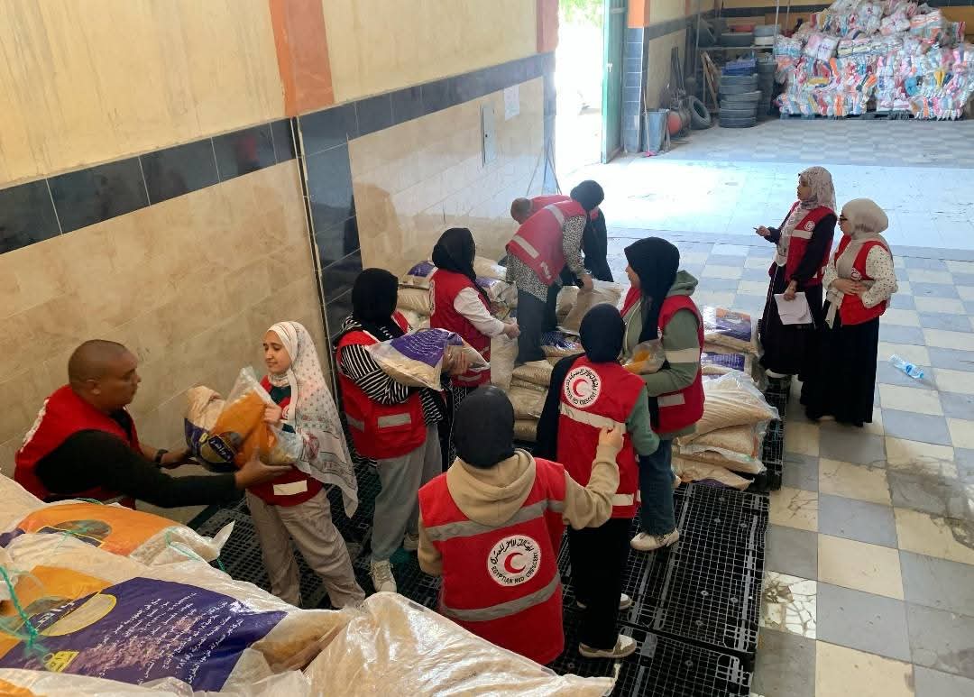 تجهيز قافلة إنسانية لأهل غزة