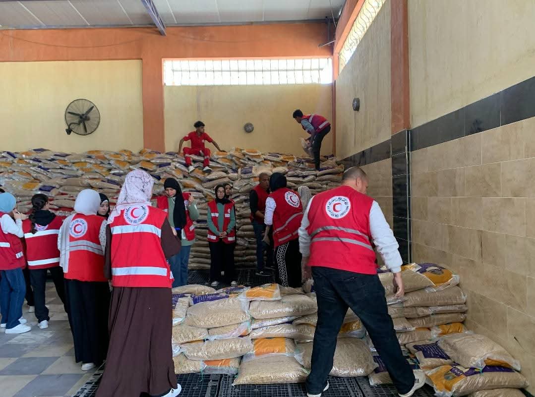 تجهيز قافلة إنسانية لأهل غزة