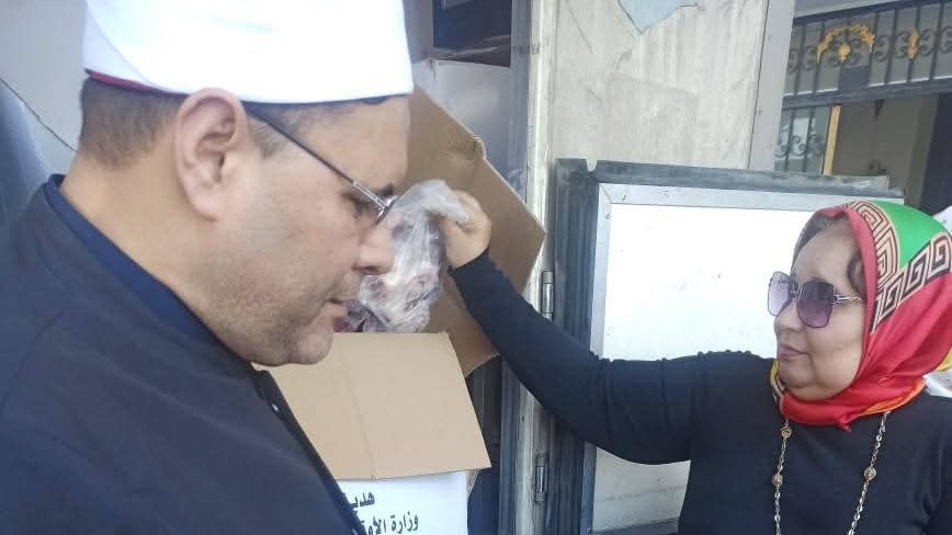 توزيع لحوم ببورسعيد - قص