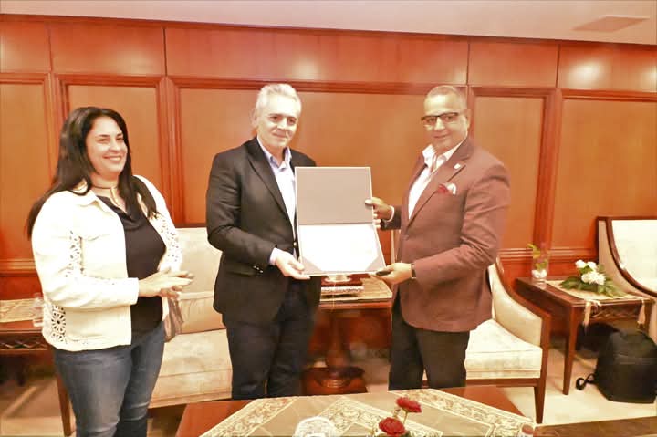 محافظ جنوب سيناء يلتقي وفداً برلمانياً من 47 عضواً خلال زيارتهم لسانت كاترين