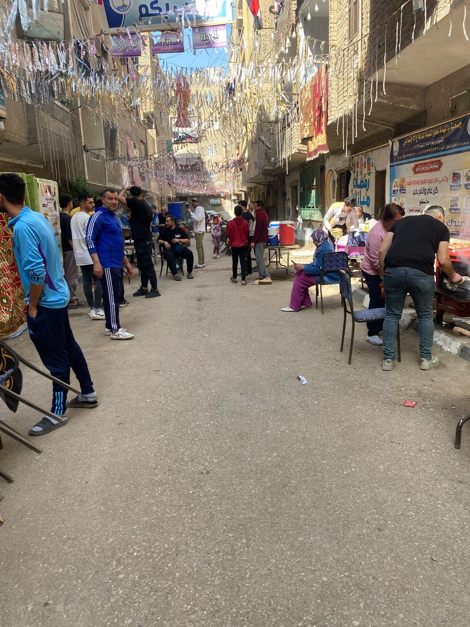 تحضيرات إفطار سكان عين شمس