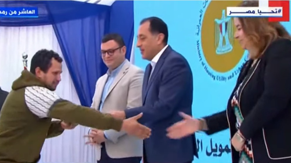 d0aa6b0f-d913-4cf3-9a28-aca070cee1e4