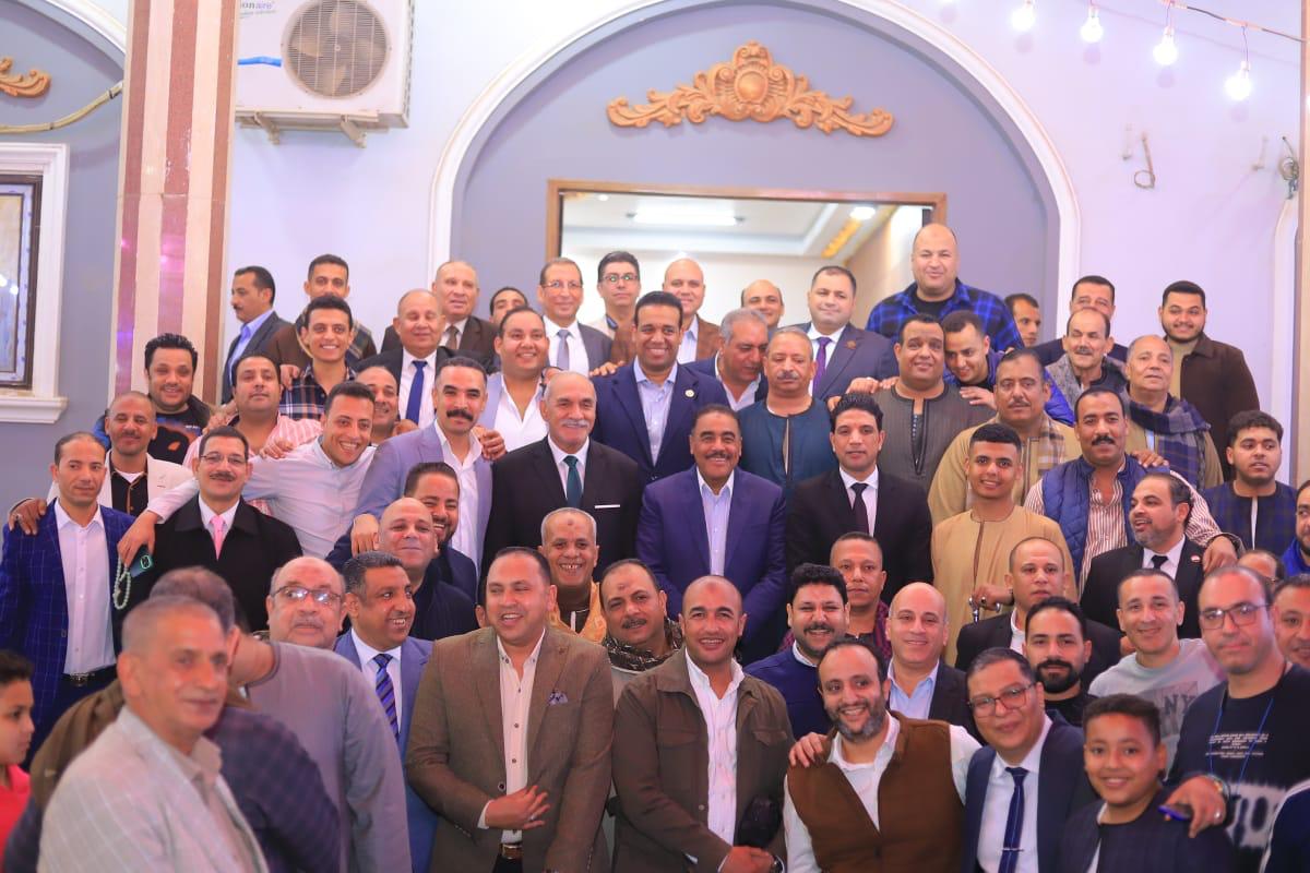 قصر كمال حسن علي يستضيف رموز الدولة في إفطار رمضاني (2)