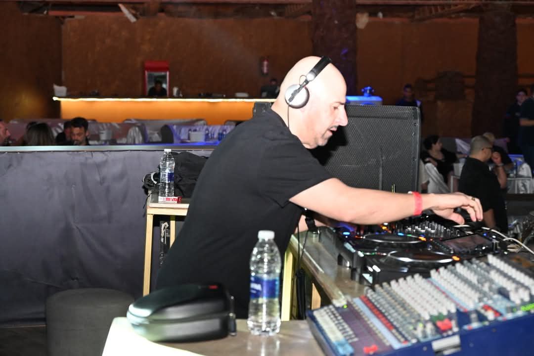 شرم الشيخ تتألق باحتفالات عيد الفطر بحفلات عالمية في قلب جبالها