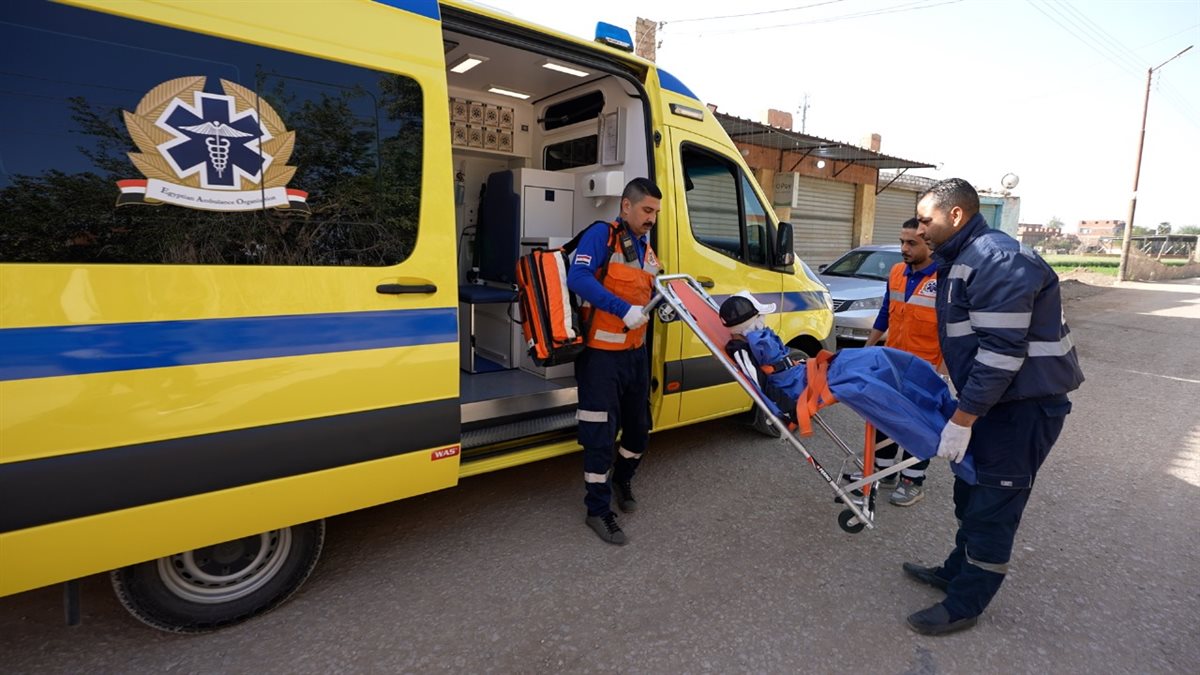  الطفلة إيمان ضحية رشق الحجارة