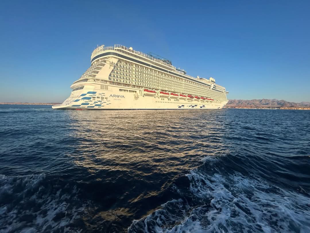 ميناء شرم الشيخ البحري يستقبل السفينة السياحية آرويا