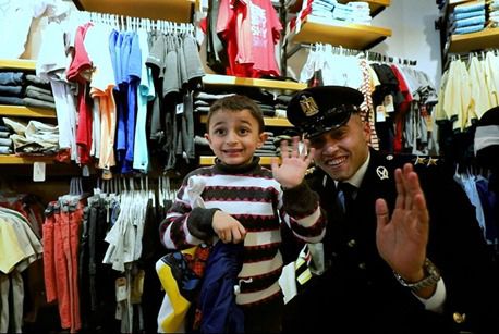 الداخلية تُشارك الأطفال الأيتام الإحتفال بيوم اليتيم (2)