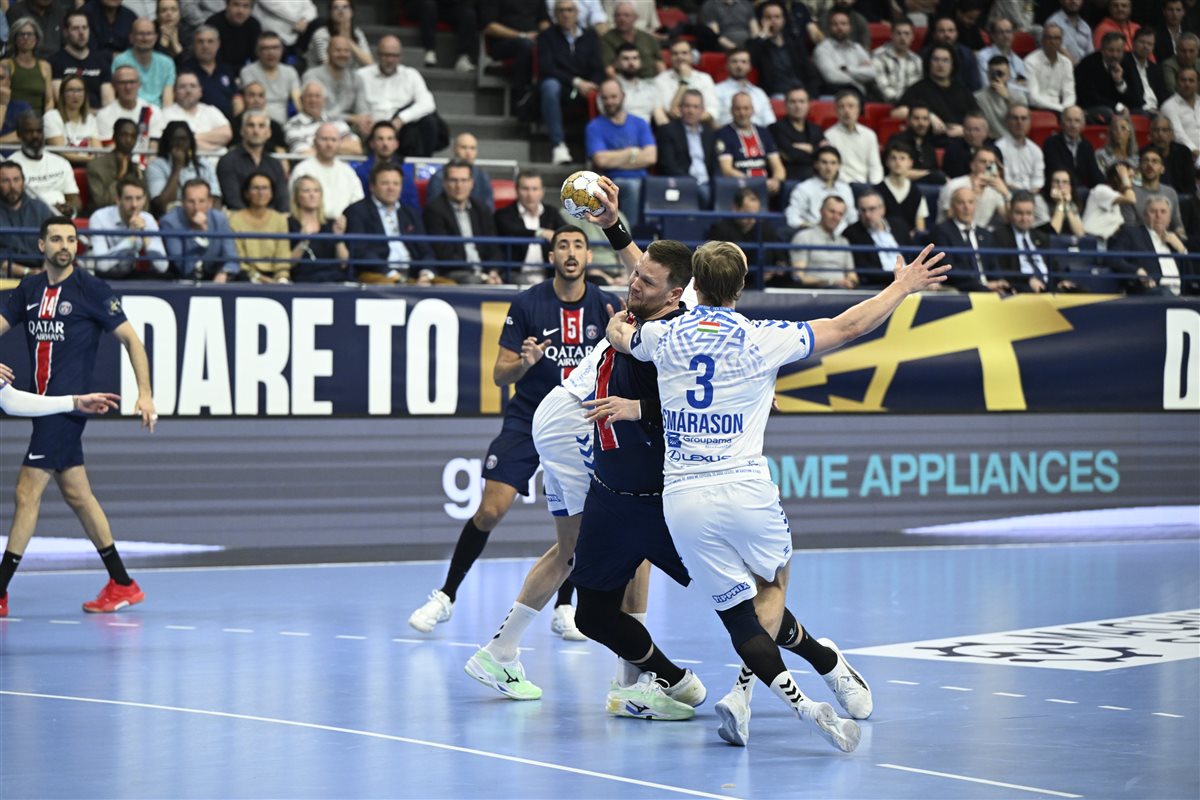 من مباراة باريس سان جيرمان أمام فريق سجيد المجري