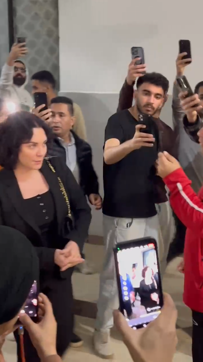 أشرف زكي وإدوارد وريهام عبد الغفور.. أول حضور عزاء زوجة نضال الشافعي