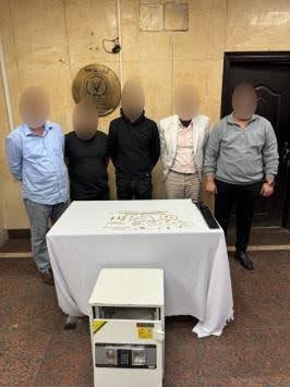 المتهمون والمضبوطات