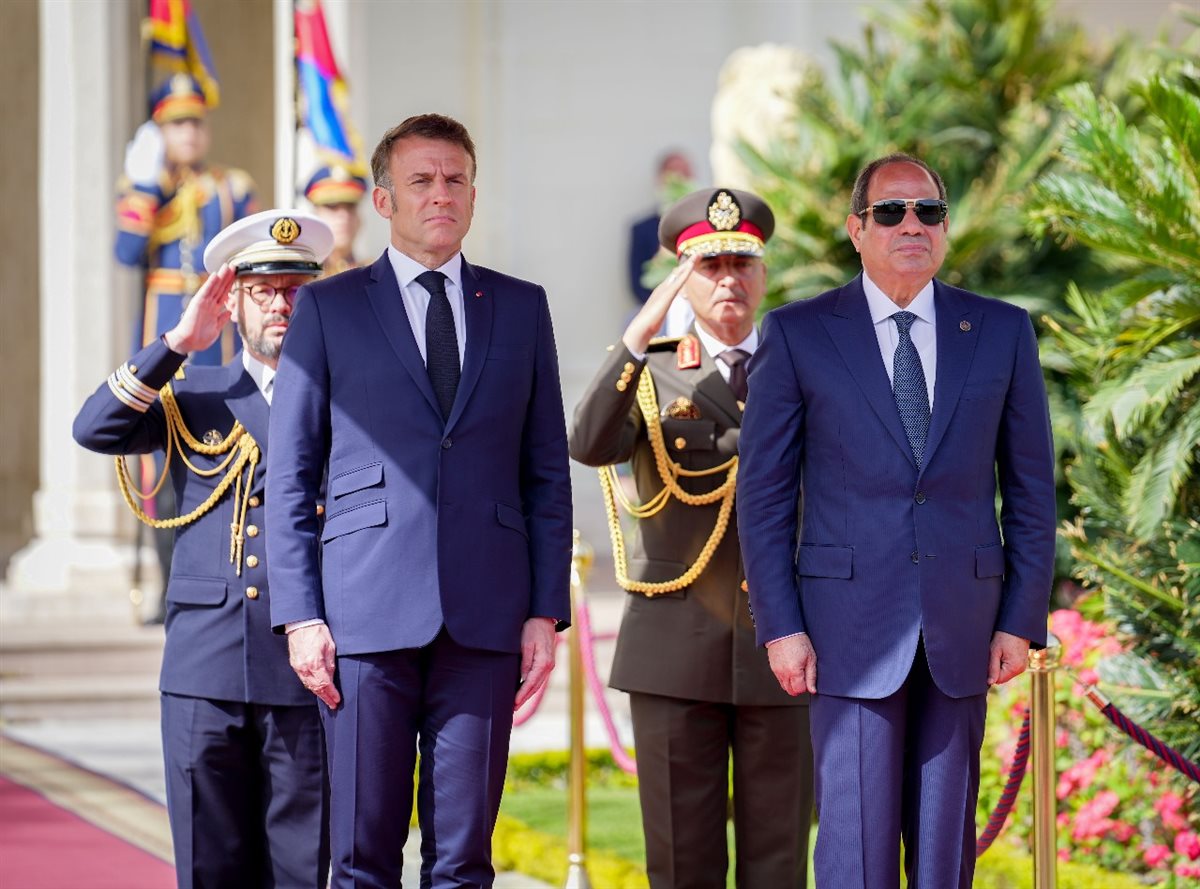 الرئيس السيسي والرئيس الفرنسي ماكرون