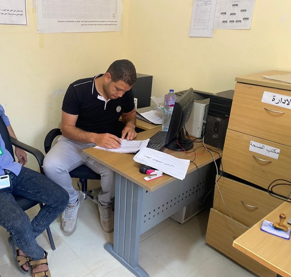 التأكد من توافر طعوم العقر وطعوم المسافرين 