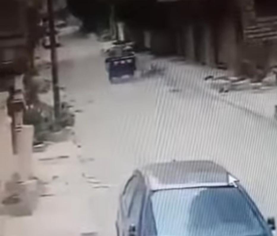 تداول مقطع فيديو لسحل فتاة لسرقة هاتفها المحمول بالإسكندرية