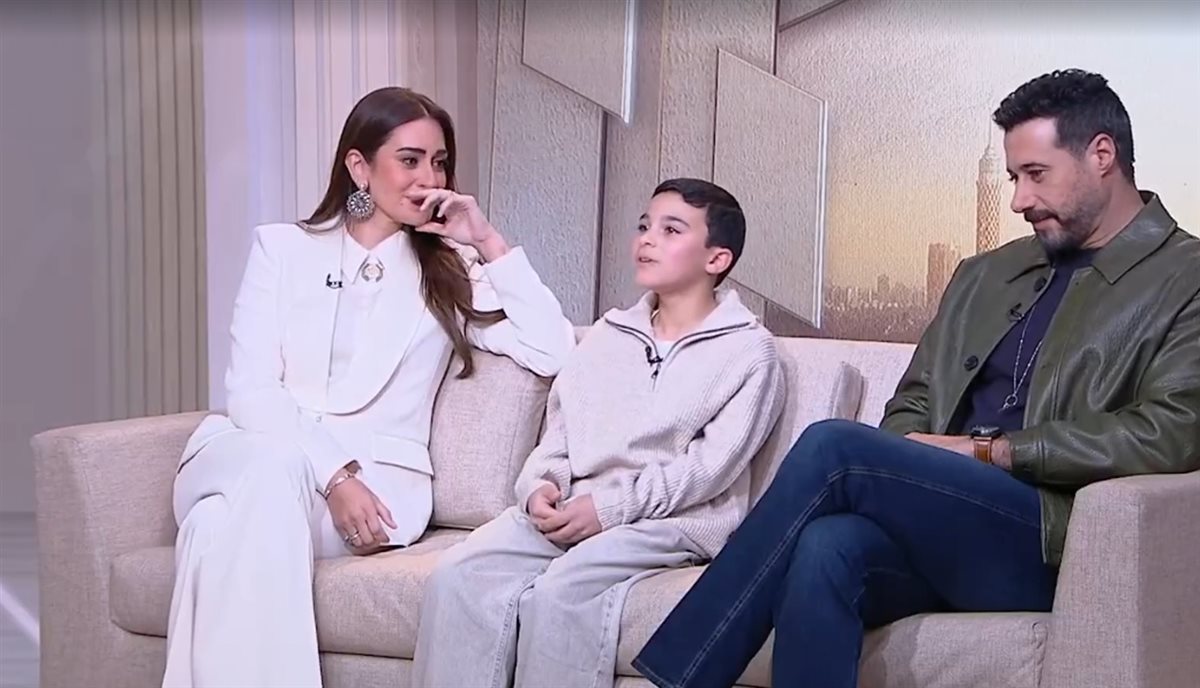 علي البيلي يتحدث عن مشاركته بـ لام شمسية.. وأمينة خليل باكيةً: دخل قلبي