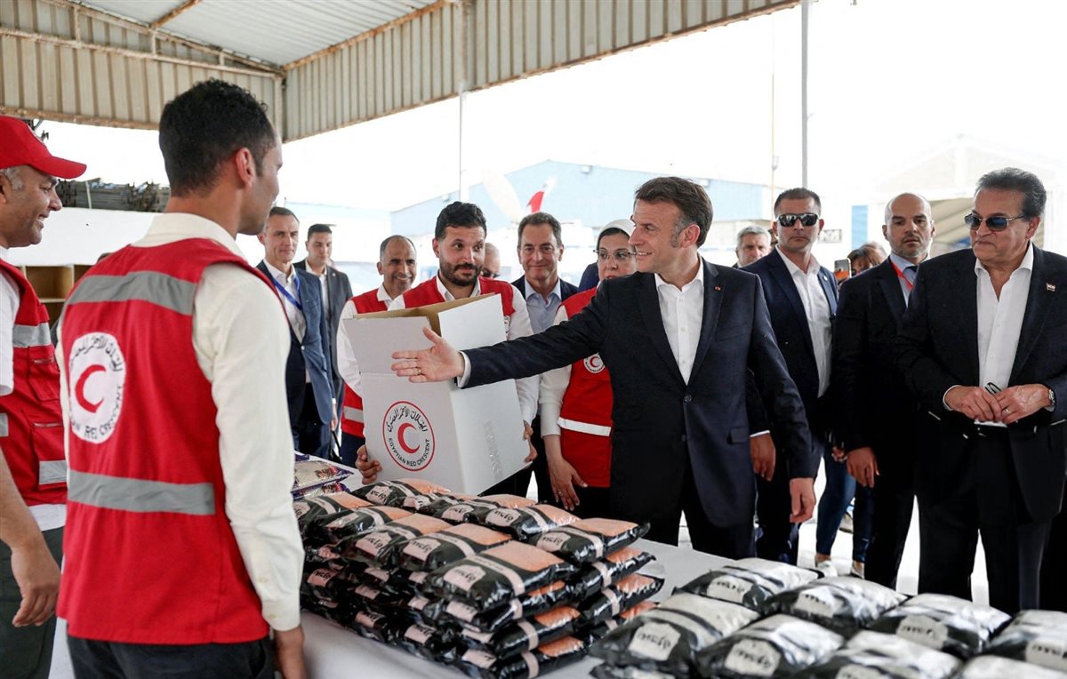 الهلال الأحمر