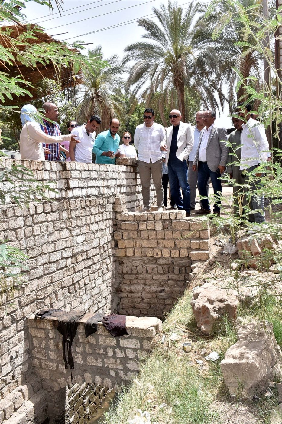 محافظ الأقصر وافتتاح مشروعات بالطود