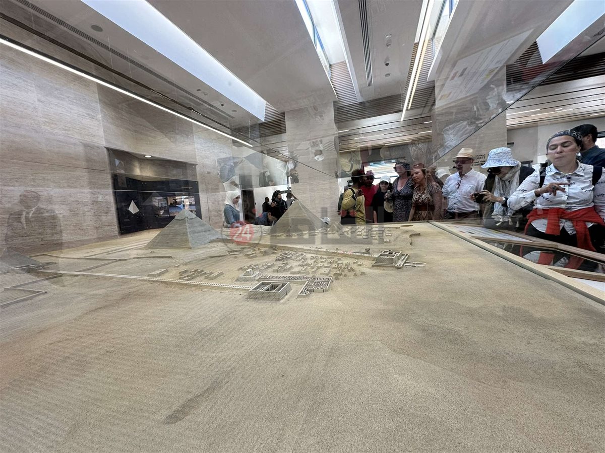 مشروع تطوير أهرامات الجيزة (4)