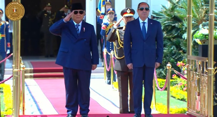مراسم استقبال الرئيس الإندونيسي برابوو سوبيانتو بقصر الاتحادية